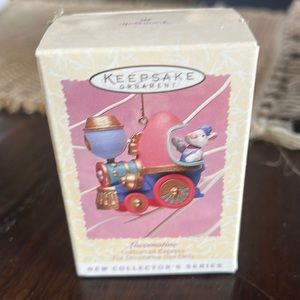 NIB 1996 Hallmark Keepsake Collector’s Series-Cottontail Express Locomotive